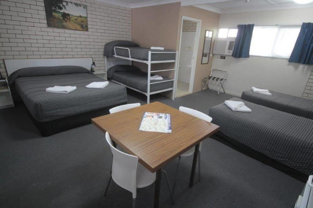 Binalong Motel Goondiwindi Exteriör bild